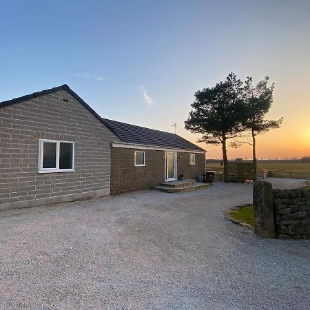 Clover Lodge Chesterfield Eksteriør bilde